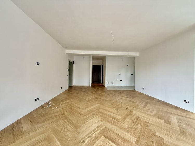 Apartament cu 2 camere decomandat în Furnica
