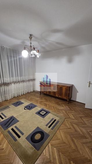 Apartament cu 3 camere decomandat, mobilat în Gheorgheni