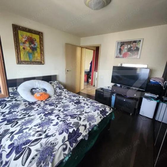 Apartament cu 2 camere decomandat în Lipovei