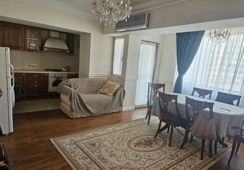 Apartament cu 3 camere decomandat, mobilat în Nicolae Grigorescu