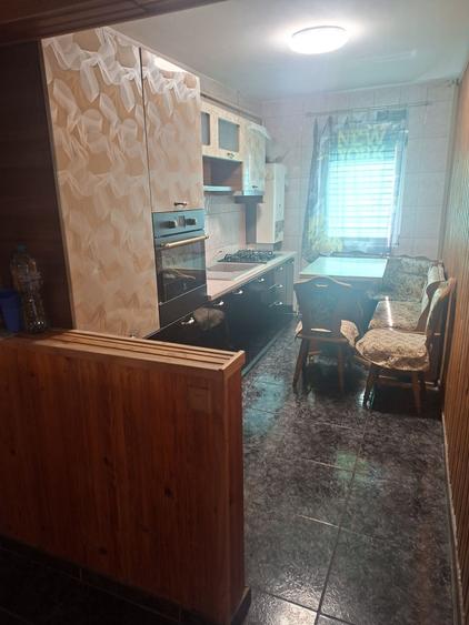 Apartament cu 2 camere decomandat în Centrul Civic