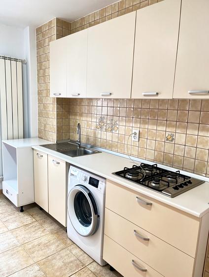 Apartament cu 2 camere decomandat în Unirii