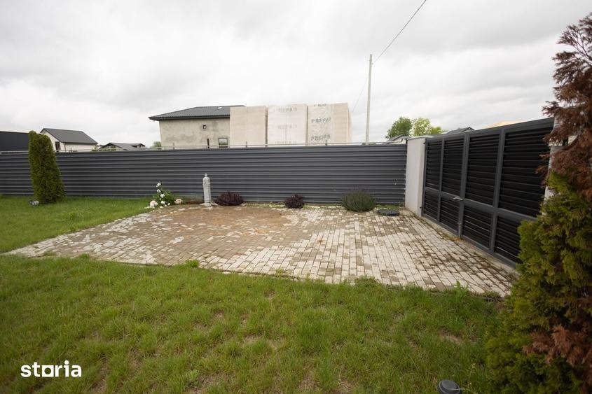 Casă cu 3 camere cu Teren 600 Mp în Buzaului