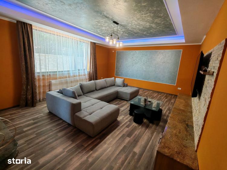 Casă cu 3 camere cu Teren 300 Mp în Brătianu