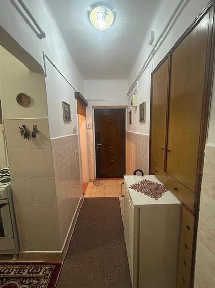 Apartament cu 2 camere nedecomandat în Central