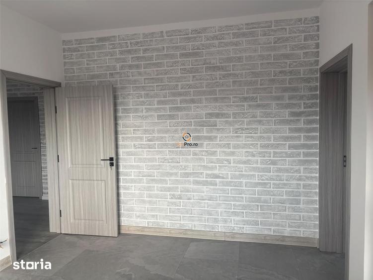 Casă cu 3 camere cu Teren 468 Mp în Sânmihaiu Român