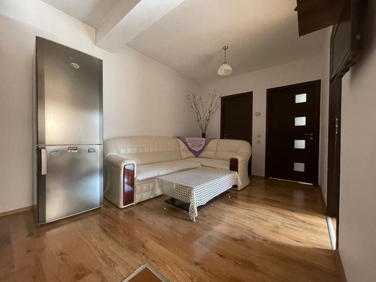 Apartament cu 2 camere decomandat, mobilat în Florești