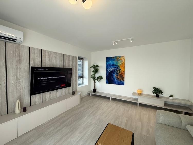Apartament cu 3 camere decomandat, mobilat în Bucureștii Noi