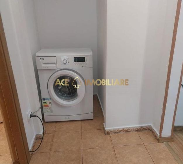 Apartament cu 2 camere semidecomandat în Iancului