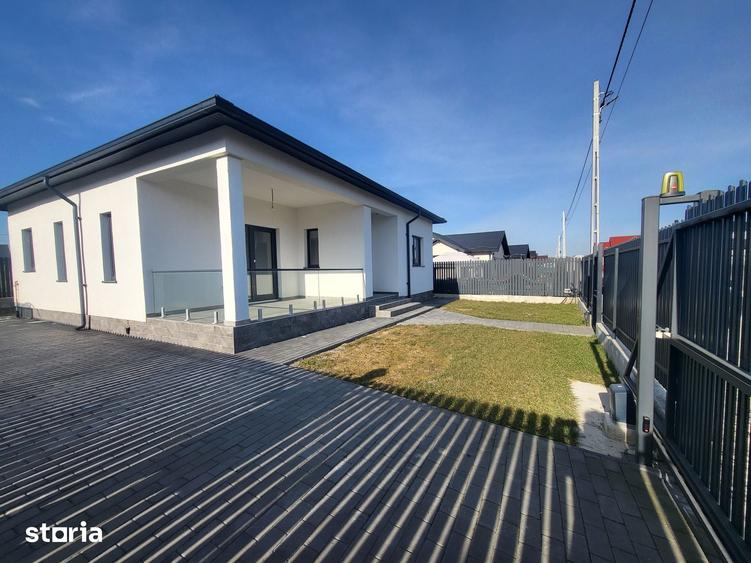 Casă cu 3 camere cu Teren 270 Mp în Hemeiuș