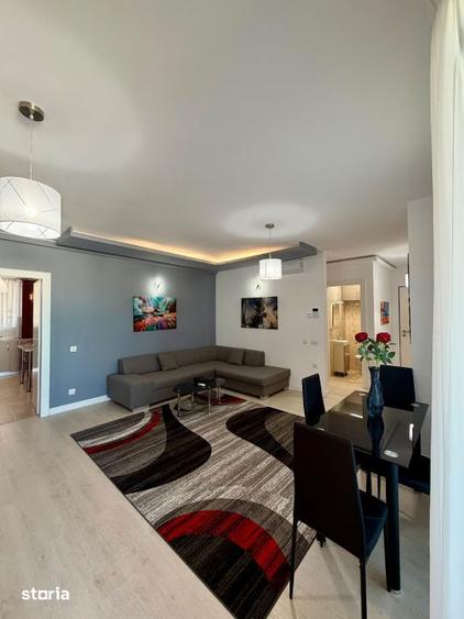 Apartament cu 3 camere decomandat, mobilat în Tei
