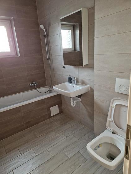 Apartament cu 2 camere decomandat în Avantgarden