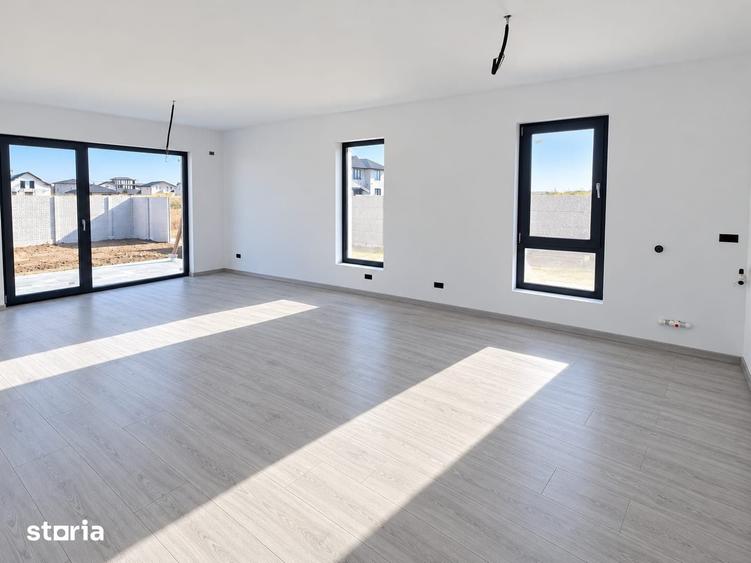 Casă cu 4 camere cu Teren 467 Mp în Berceni