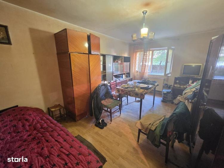 Apartament cu 3 camere decomandat în Centrul Istoric