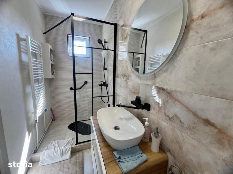 Apartament cu 3 camere în Tudor Vladimirescu