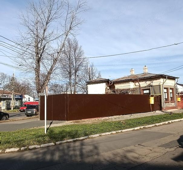 Casă cu 3 camere cu Teren 150 Mp în Dorobanți