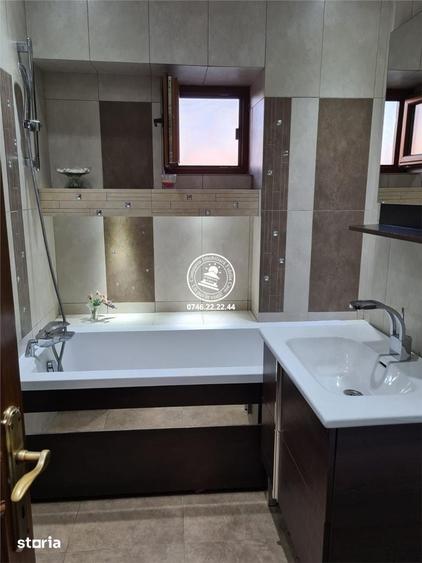 Apartament 3 camere de vanzare Podu Ros - 2