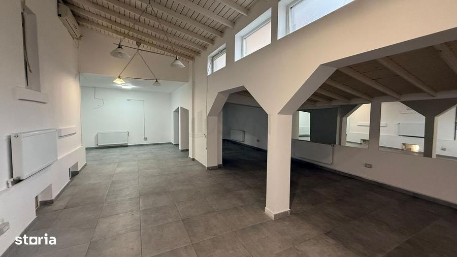 Casă cu 4 camere cu Teren 400 Mp în Eminescu