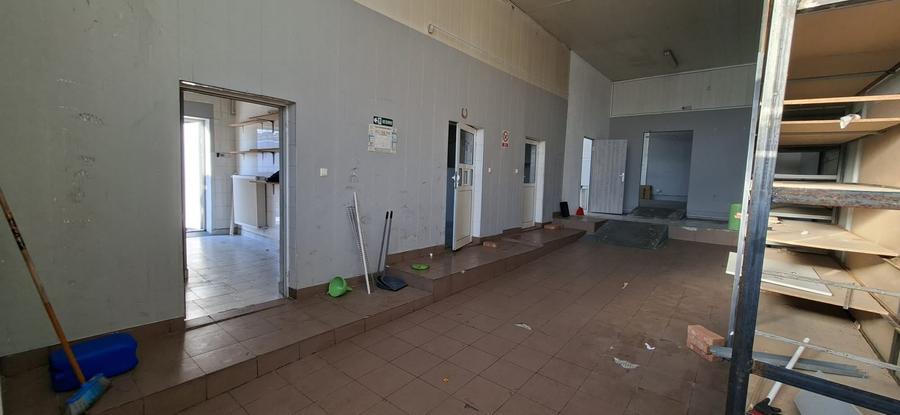Spațiu industrial, de 200 mp, în Cug
