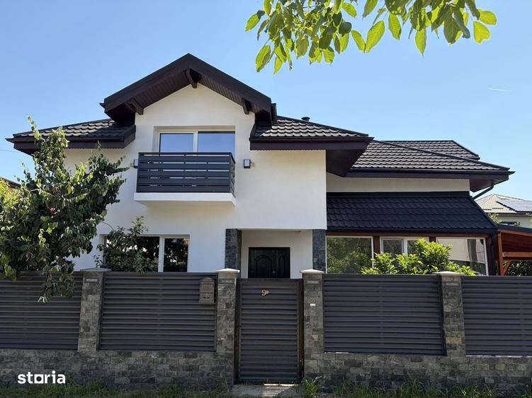 Casă cu 4 camere cu Teren 640 Mp în Odăile