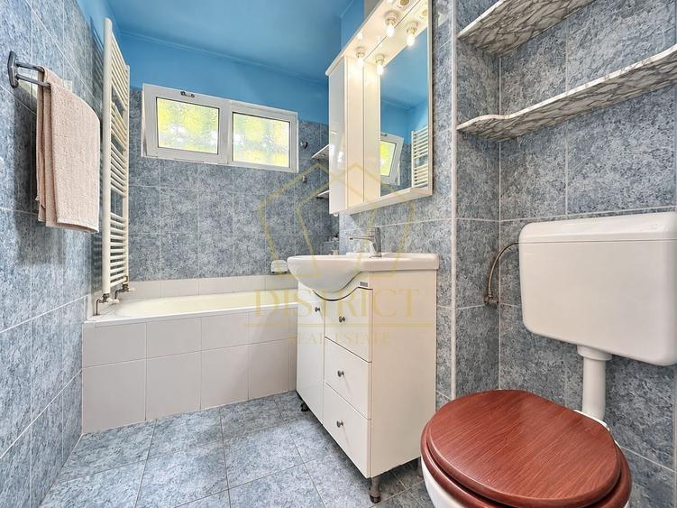 Apartament cu 3 camere decomandat, mobilat în Girocului