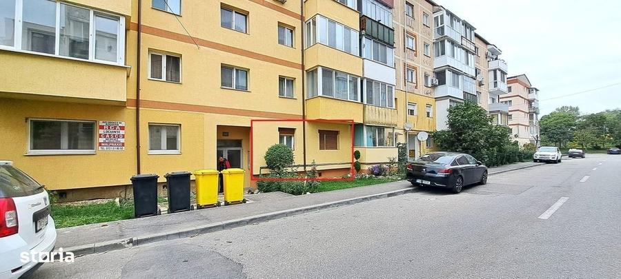 Apartament cu 3 camere decomandat în Central