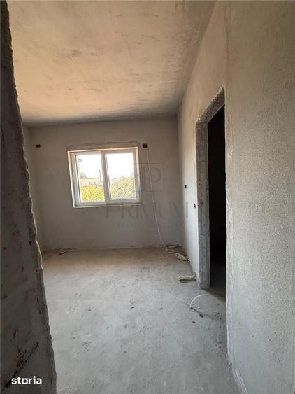 Casă cu 5 camere cu Teren 320 Mp în Central