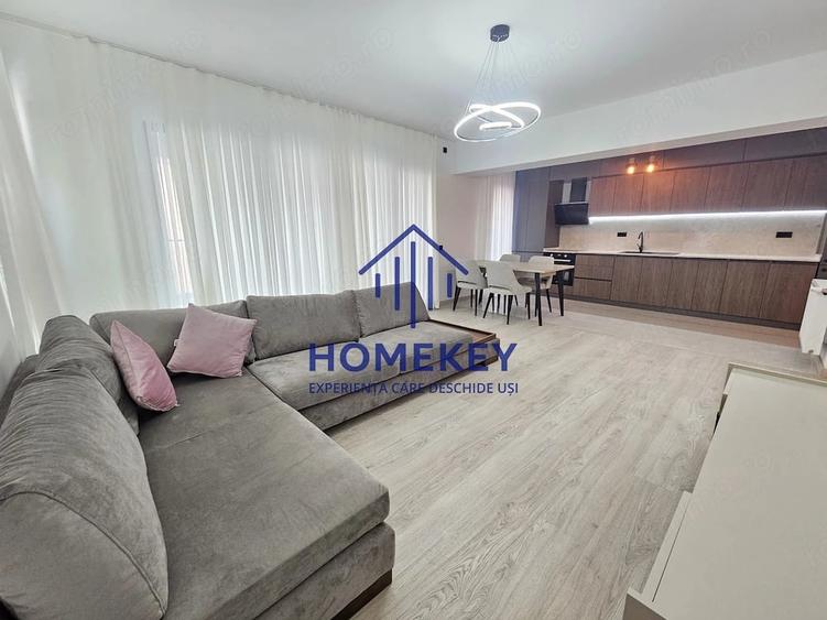 Apartament cu 3 camere decomandat în Est