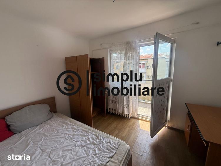 Apartament cu 4 camere în 1 Mai