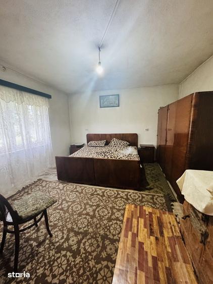 Casă cu 3 camere cu Teren 1600 Mp în Șiria