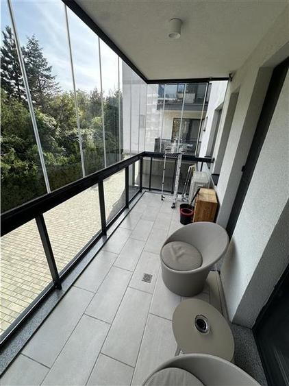 Apartament cu 2 camere decomandat în Băneasa