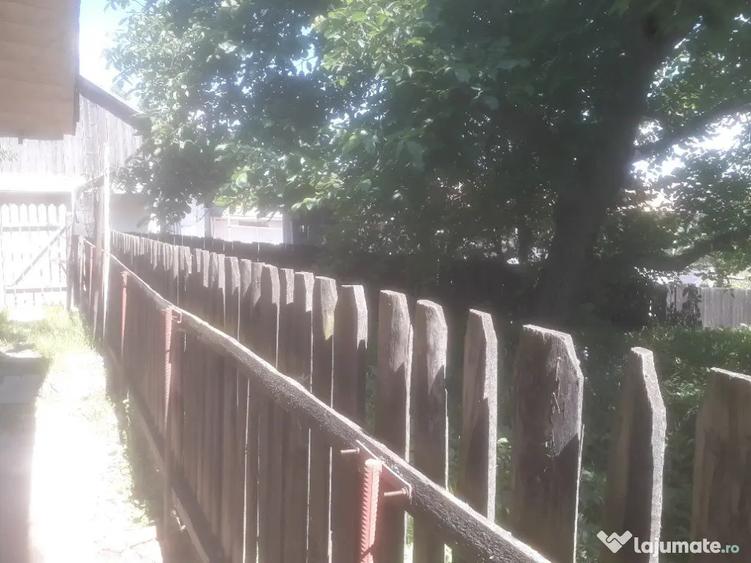 Casă cu 2 camere cu Teren 40085 Mp în Bosanci