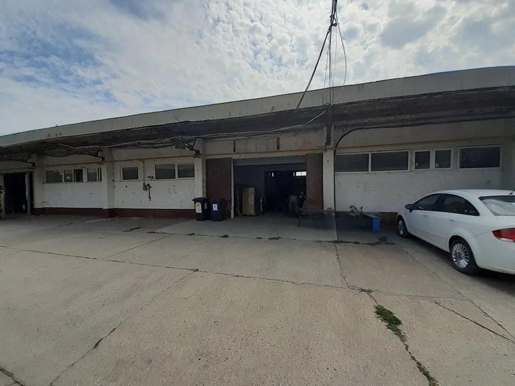 Spațiu comercial, de 1,065 mp, în Titan