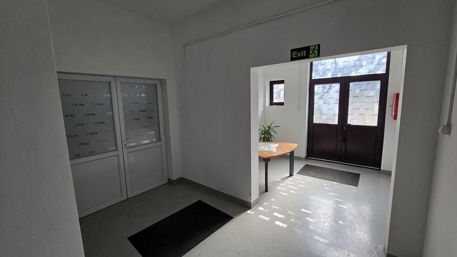 Spațiu comercial, de 200 mp, în Jilava
