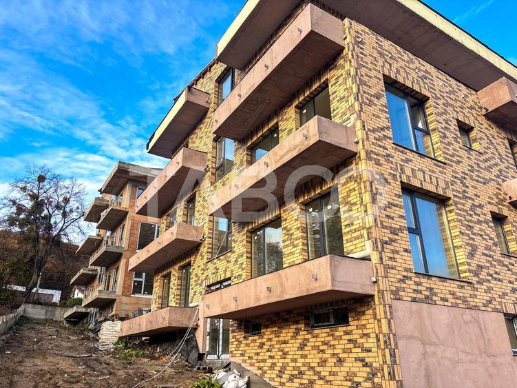 Apartament cu 4 camere semidecomandat în Mănăștur