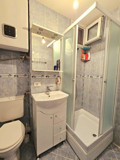 Apartament cu 2 camere semidecomandat în Micro 40