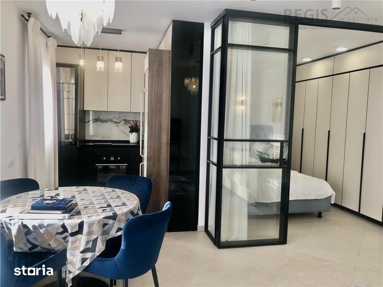 Studio QUALIS CORESI, amenajare designer, panorama, parcare acoperita - 2