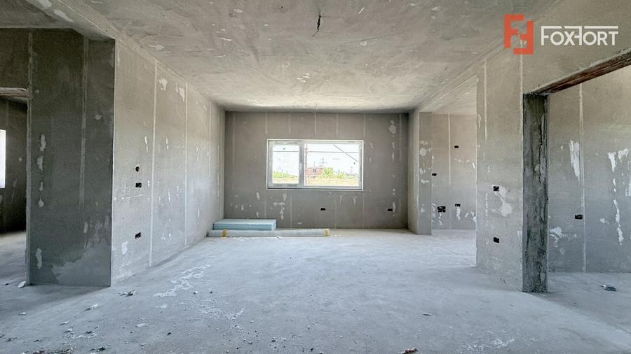 Duplex cu 3 camere cu Teren 334 Mp în Moșnița Nouă