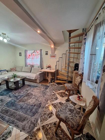 Casă cu Teren 244 Mp în Bujac
