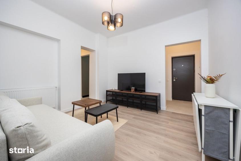Apartament cu 3 camere, mobilat în Decebal