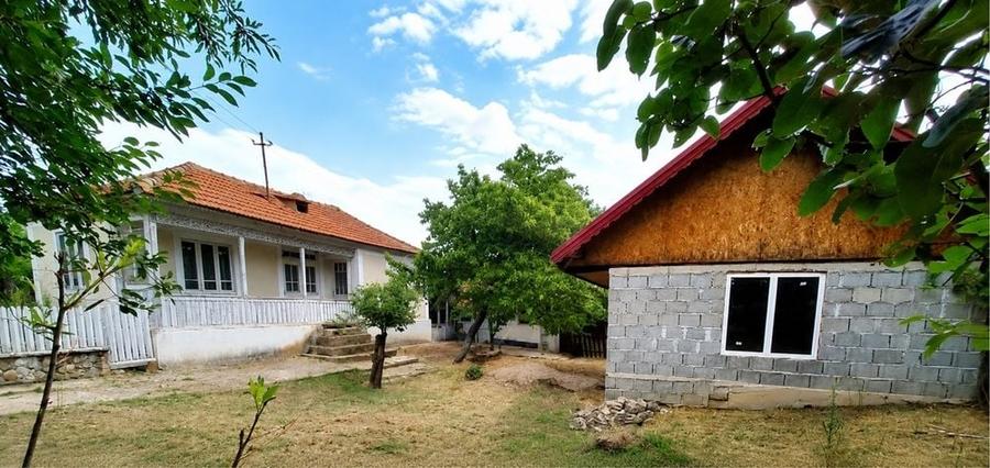 Casă cu 4 camere cu Teren 5361 Mp în Homești