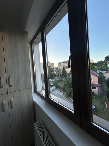 Apartament cu 2 camere semidecomandat în Ultracentral