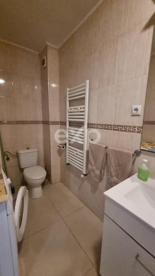 Apartament cu 3 camere semidecomandat, mobilat în Mărăști
