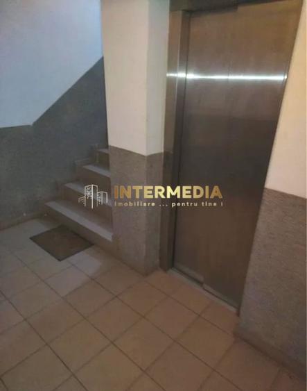 Apartament mare de 180 mp. Pod Mansarda 7 Camere 7 Garsoniere investitie Birouri - 1