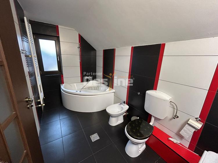 Casă individuală cu 6 camere cu Piscina în Ciritei