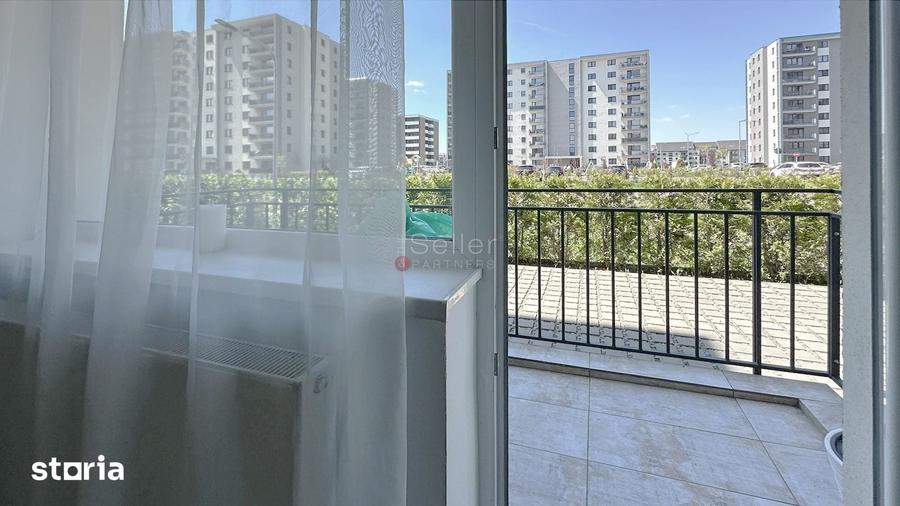 Apartament cu 3 camere în Tractorul