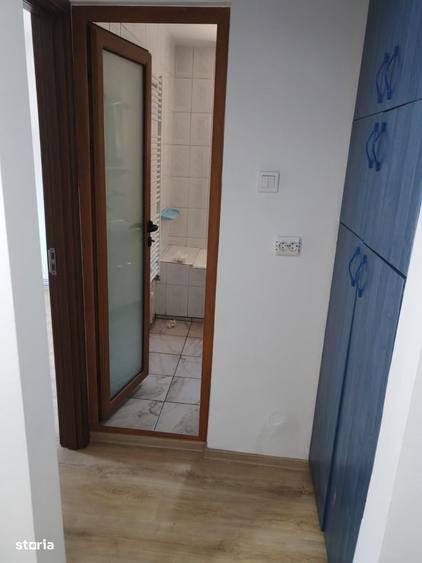 Apartament cu 2 camere decomandat în Est