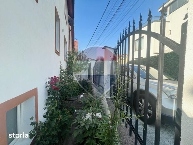 Casă cu 4 camere cu Teren 350 Mp în Țiglari