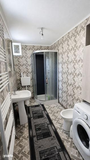 Casă cu 5 camere cu Teren 411 Mp în Central