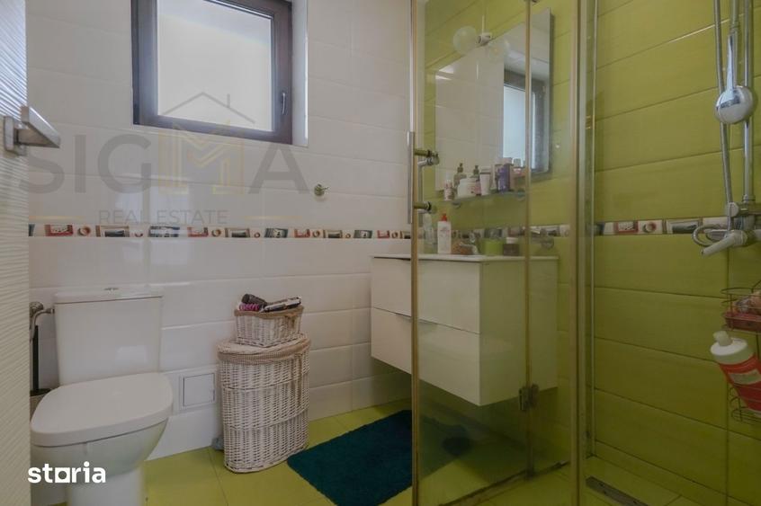Casă cu 5 camere cu Teren 386 Mp în Borhanci